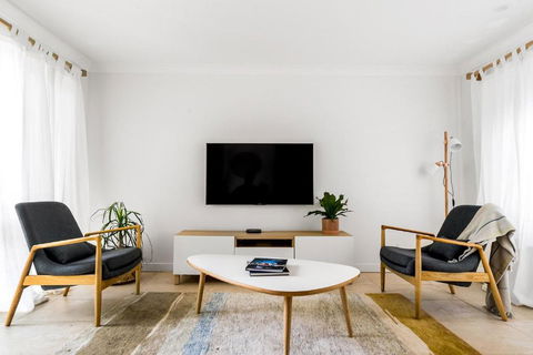 A Perfect Stay - Baby Blue - Lennox Head Accommodation 2