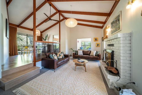Adelaide Hills Retreat - Surrounded By Nature - Lennox Head Accommodation 3