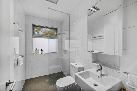 Aireys Bush Retreat - Lennox Head Accommodation 4
