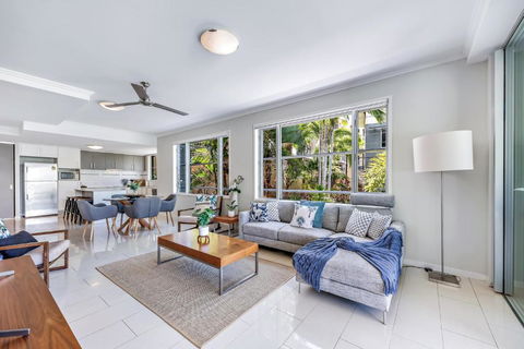 Airlie Summit Apartments - Lennox Head Accommodation 1