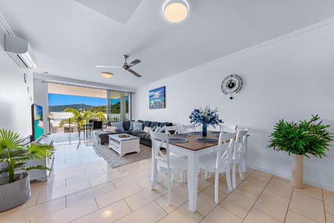 Airlie Summit Apartments - Lennox Head Accommodation 0