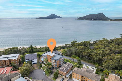 Albacore 7 Waterfront Unit - Lennox Head Accommodation 2