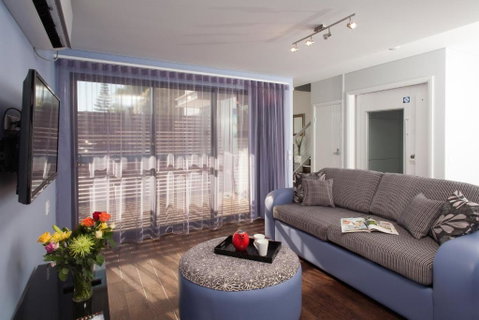 Albany Waves - Lennox Head Accommodation 3