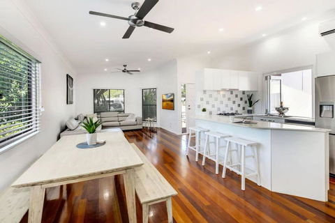 Alex Heads Beach Haven - Lennox Head Accommodation 4