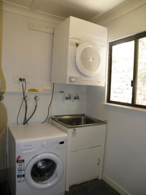 Alicante - Lennox Head Accommodation 1