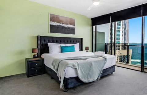 Amazing Location At Circle On Cavill - One Bedroom Self Contained Apartments - Privately Managed - Lennox Head Accommodation 3