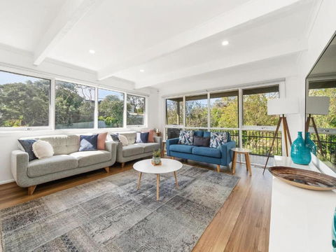Amelia - Moments To The Bay - Lennox Head Accommodation 4