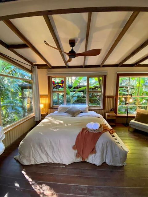 Ananda Eco House - Eco Rainforest Retreat - Lennox Head Accommodation 4