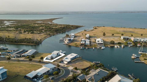Anchored - Lennox Head Accommodation 1