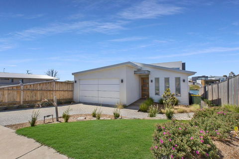 Anchored - Lennox Head Accommodation 4