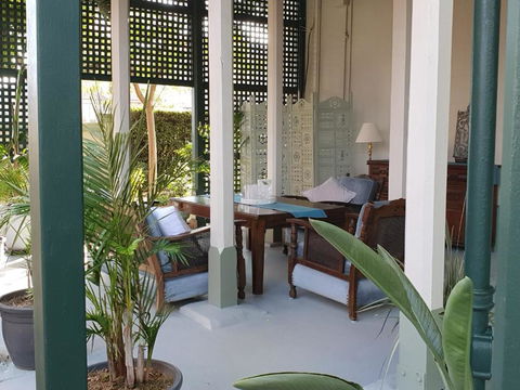 Anglesey House Iconic Forbes CBD Heritage Home - Lennox Head Accommodation 1