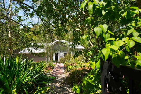Annecy House - Lennox Head Accommodation 4