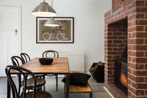 Annecy House - Lennox Head Accommodation 1