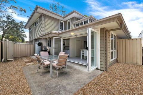 Annvilla - Two Bedroom Townhouse In Huskisson - Lennox Head Accommodation 1