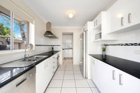 Annvilla - Two Bedroom Townhouse In Huskisson - Lennox Head Accommodation 3