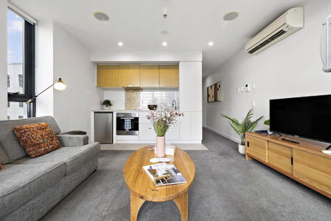 Aster - The Metropolitan Hideaway - Lennox Head Accommodation 3