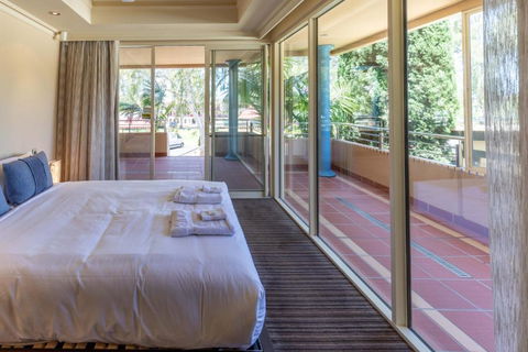 Apartment 1, 9 River Lane, Mannum - Lennox Head Accommodation 3