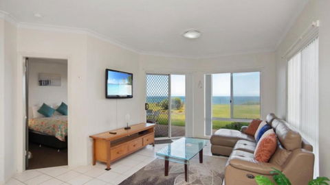 Apartment 16 - The Meridian - Lennox Head Accommodation 3