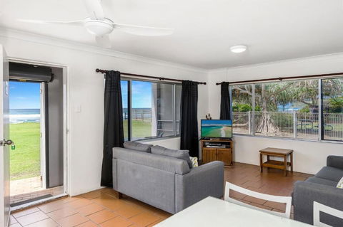 Apartment 4B - Lennox Head Accommodation 0