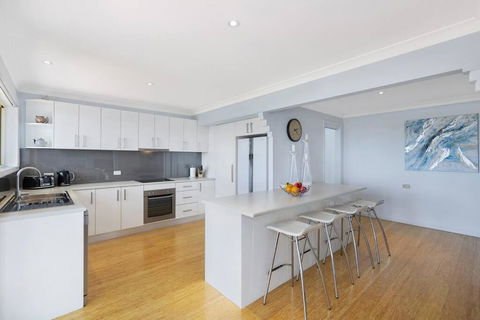 Aquavista Beach, Lake, Sun, And Sand - Lennox Head Accommodation 2