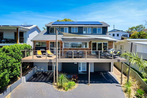 Aquavista Beach, Lake, Sun, And Sand - Lennox Head Accommodation 1