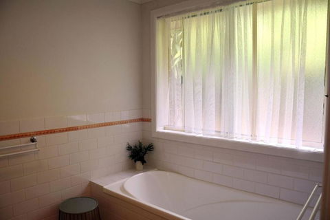 Arakoon Heights - Lennox Head Accommodation 3