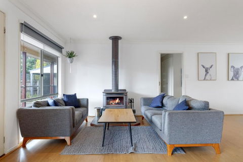 Area 51 By Ready Set Stay - BYO LINEN & TOWELS - Lennox Head Accommodation 0