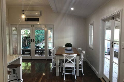 Ashbrooke Cottage - Lennox Head Accommodation 1