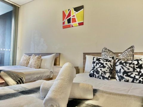 Ashfield 2 Br Apt Bus&Train Shop Parking - Lennox Head Accommodation 4