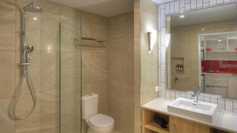 Atherton Apartments - Lennox Head Accommodation 1