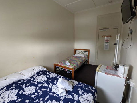Australian Hotel - Lennox Head Accommodation 3
