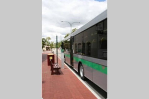 B8 Crawley Apartment 1 BRM & Sleepout Near UWA - Lennox Head Accommodation 1