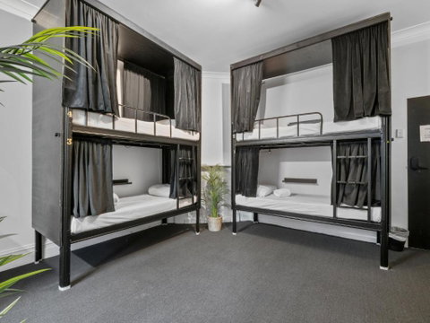 AZZURO POD HOTEL - Potts Point - Lennox Head Accommodation 3
