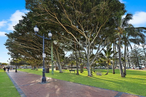 Pacific Regis Beachfront Holiday Apartments - Lennox Head Accommodation 18