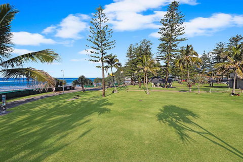 Pacific Regis Beachfront Holiday Apartments - Lennox Head Accommodation 15