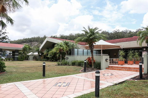 Salisbury Hotel Motel - Lennox Head Accommodation 0