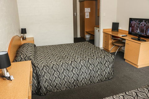 Salisbury Hotel Motel - Lennox Head Accommodation 9