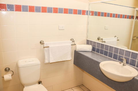 Salisbury Hotel Motel - Lennox Head Accommodation 12