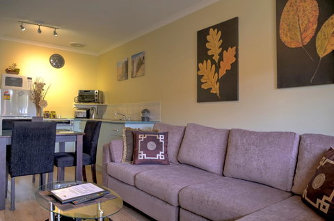 Ficifolia Lodge - Lennox Head Accommodation 16