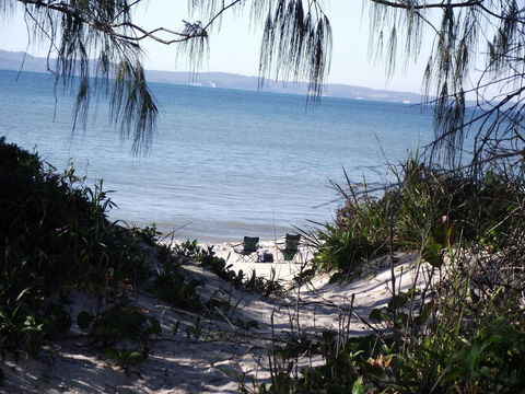 LISTEN TO THE SURF From Rickman Pde, Woorim - Lennox Head Accommodation 4