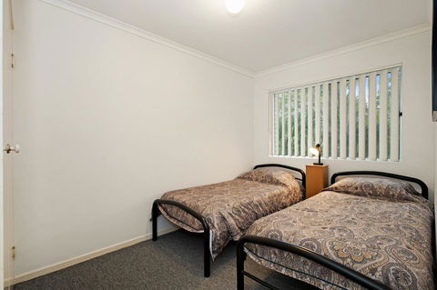 LISTEN TO THE SURF From Rickman Pde, Woorim - Lennox Head Accommodation 11