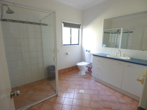 A Tequila Sunrise - Lennox Head Accommodation 8