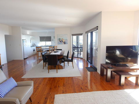 A Tequila Sunrise - Lennox Head Accommodation 1