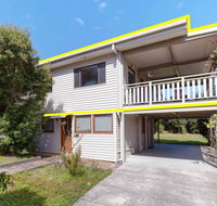 'Beach Break 1' 1/10 Lionel Street - upstairs unit with Aircon - Lennox Head Accommodation