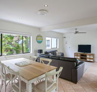 'Pandanus Cove' Apartment 5 - Lennox Head Accommodation