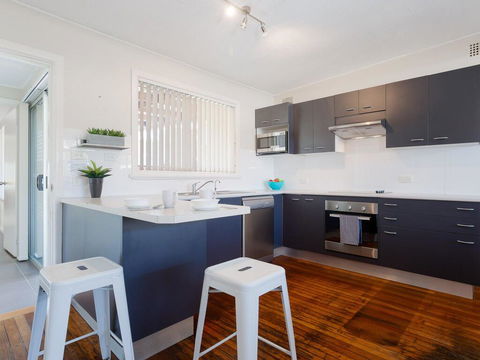 'Shoalz', 28 Rigney Street - Renovated Pet Friendly Cottage & Boat Parking - Lennox Head Accommodation 3