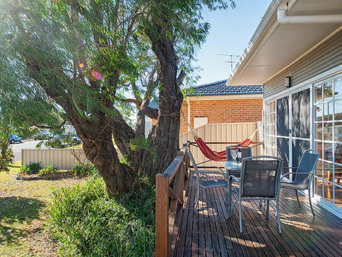 'The Croft' 11 Boulder Bay Rd - Cosy Beach House With Aircon & Only 270m To The Beach - Lennox Head Accommodation 1