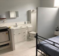 'Tranquil moments on Macleod' - Lennox Head Accommodation