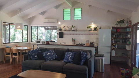 1 Bedroom Home Surrounded By Nature - Lennox Head Accommodation 2