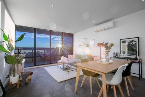 107, Light Filled Cozy Apt In The Heart Of St Kilda - Lennox Head Accommodation 0